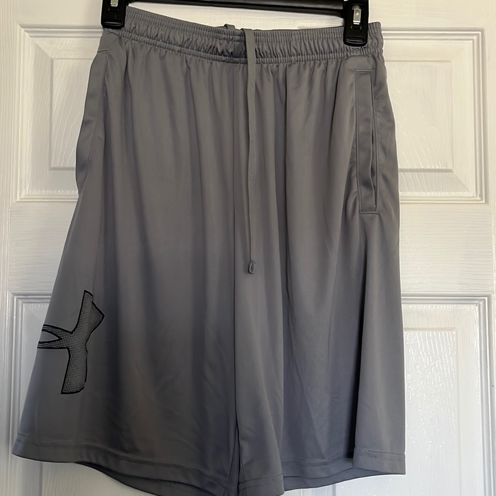 Boys Under Armour shorts